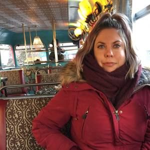 Meet your Posher, Alejandra